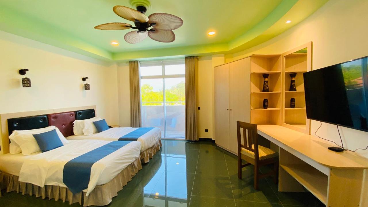 Alimas Holiday Retreat Maldives Felidhoo Buitenkant foto